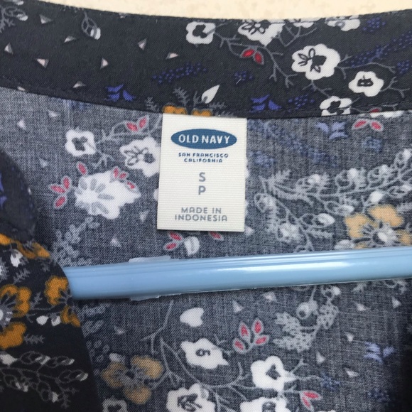 Old navy long sleeve dress - Picture 3 of 3